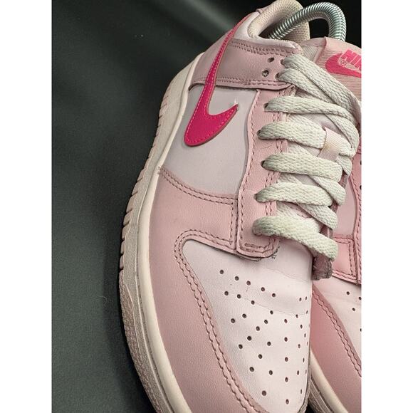 Nike Dunk Low Triple Pink (GS) DH9765-600 SIZE 6Y main image 10